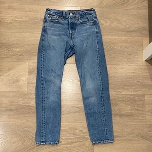 Levi's Classic size 24 Blue Wedgie Straight Leg Jeans